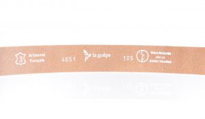 intérieur ceinture spéciale tenue blanche